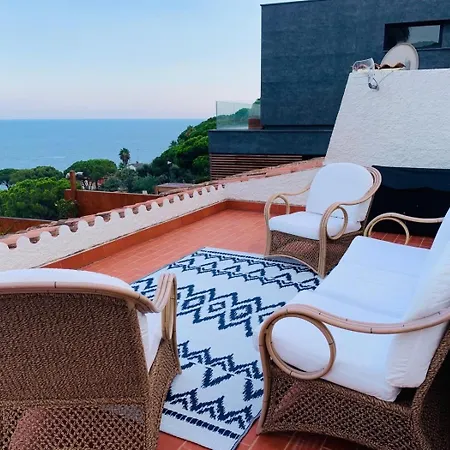 Miramar Villa *